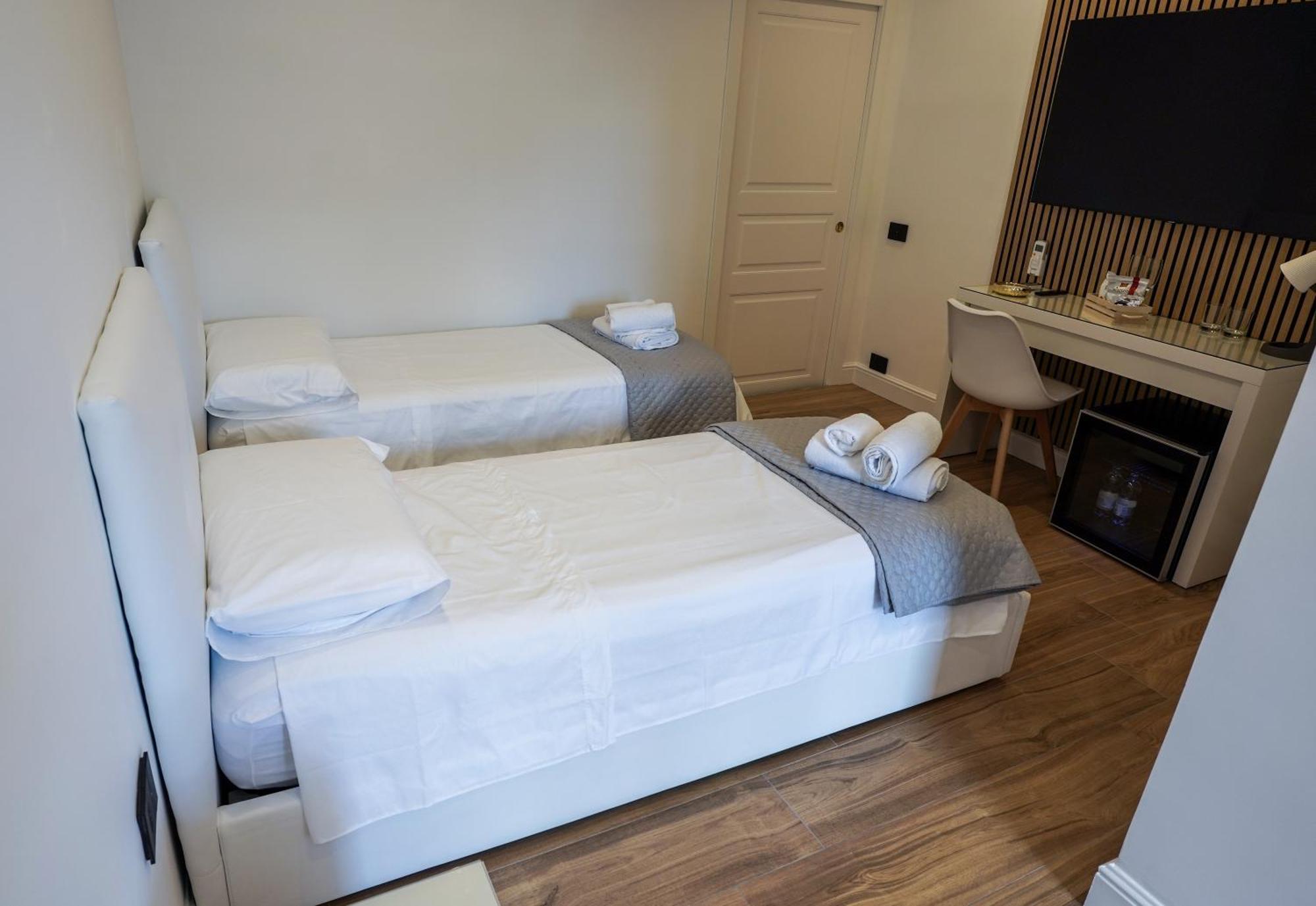 Luxury Room Неаполь Экстерьер фото